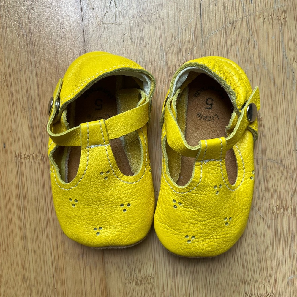 Leather soft sole Yellow Baby Walker Shoes